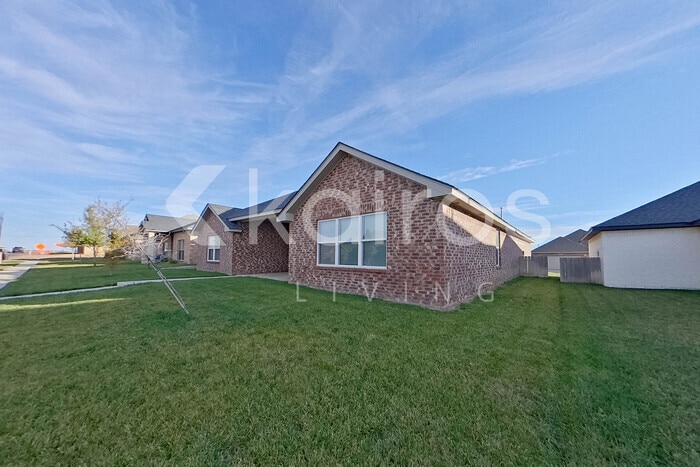 Building Photo - 2803 Bismarck Ave