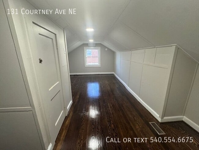 Building Photo - 131 Courtney Ave NE