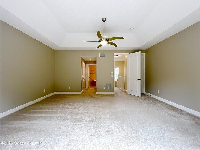 Building Photo - 1680 42nd Square