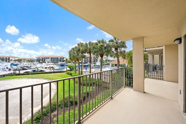 Building Photo - 1501 Marina Isle Way