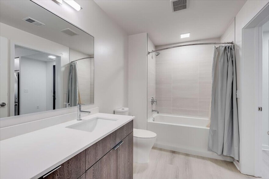 Building Photo - 1051 First Street Northeast-SI ID1040231P