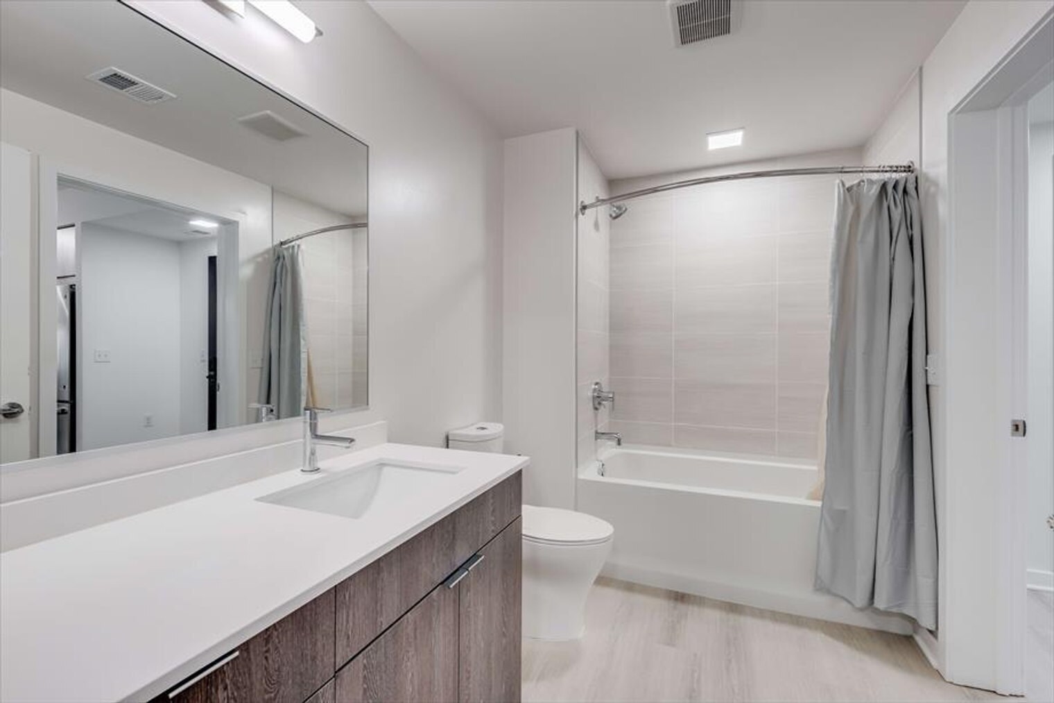 Building Photo - 1051 First Street Northeast-SI ID1040212P