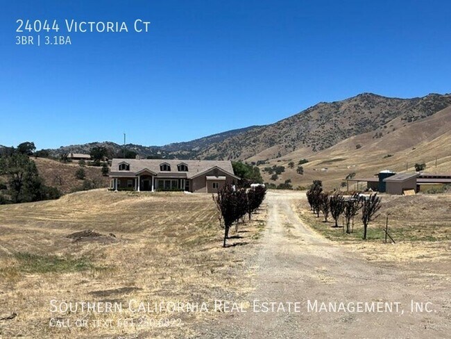 Building Photo - 24044 Victoria Ct