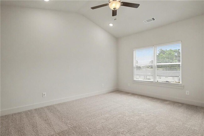 Building Photo - 4322 Fern River Bnd