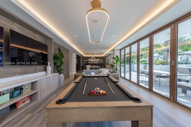 Building Photo - 3900 Alton Rd