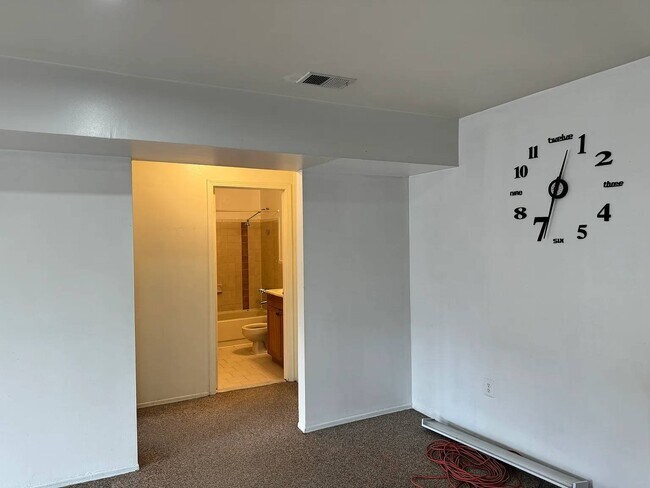 Building Photo - 1524 Raspberry Ct