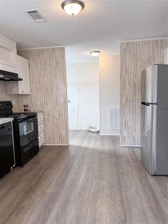 Building Photo - 932 SE 40th Pl