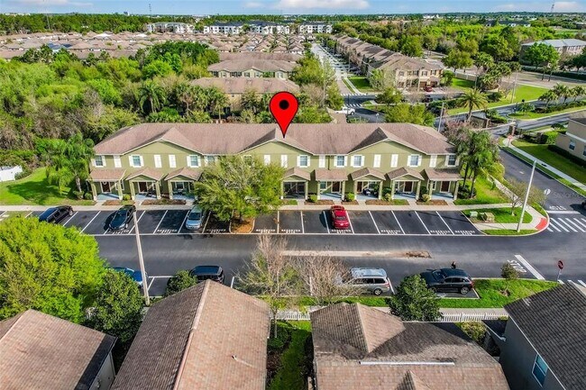 Building Photo - 2713 Lantern Hill Ave