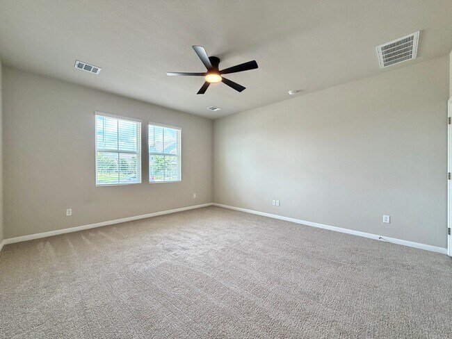Building Photo - 207 Cherry Blossom Ln