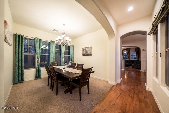 Building Photo - 2681 E Hampton Ln