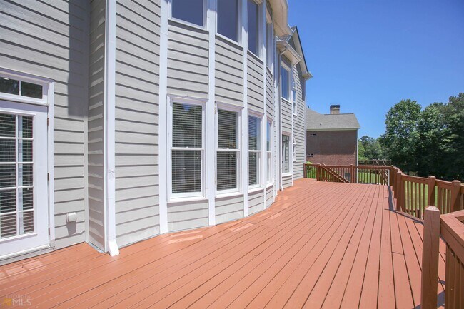 Building Photo - 1660 Briergate Dr