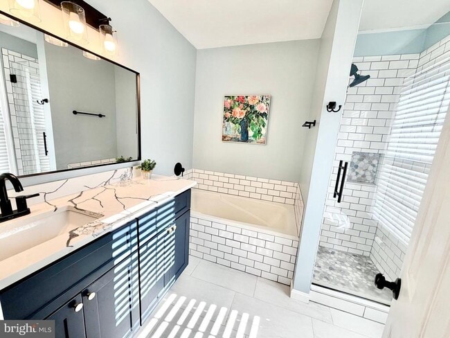 Building Photo - 46756 Woodmint Terrace