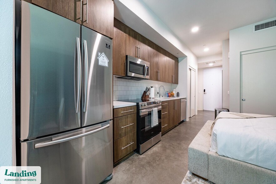 Building Photo - 372 Fourth Ave