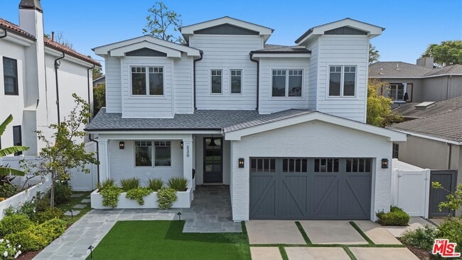 Building Photo - 530 Arbramar Ave