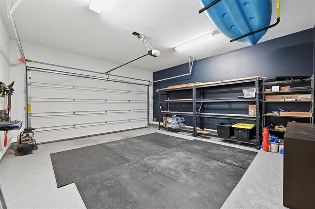 Building Photo - 904 Catalpa St