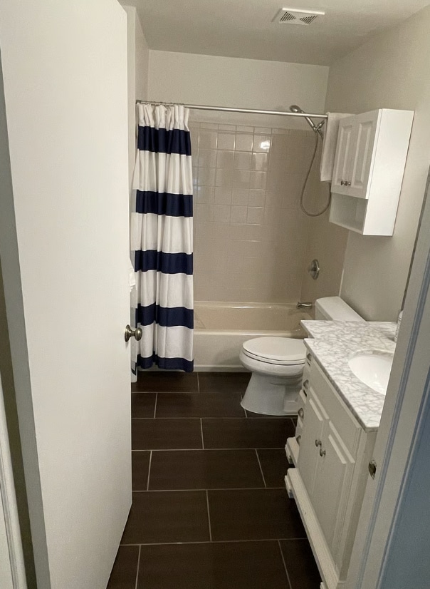 Building Photo - 49 Baldwin Ct