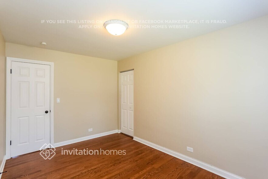 Building Photo - 180 Oakland Grove