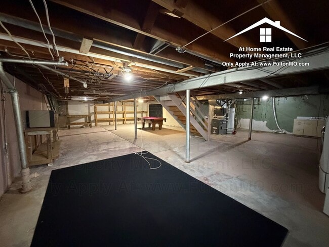 Building Photo - 1803 N School Blvd