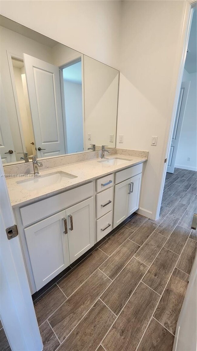 Building Photo - 19047 Croft Mill Xing