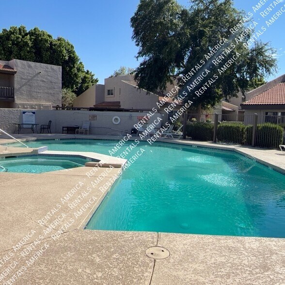 Building Photo - 520 N Stapley Dr