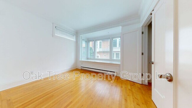 Building Photo - 25 Pleasant St