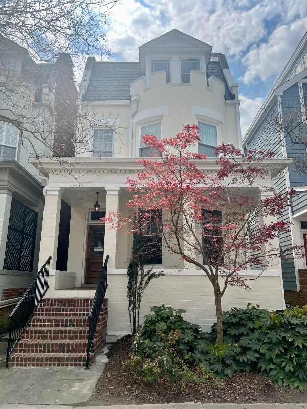 Building Photo - 613 Redgate Ave