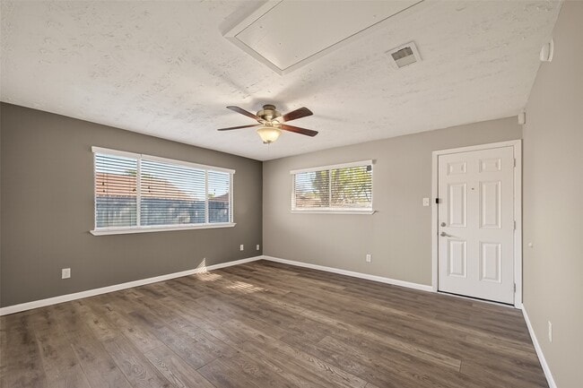 Building Photo - 17043 Coachmaker Dr