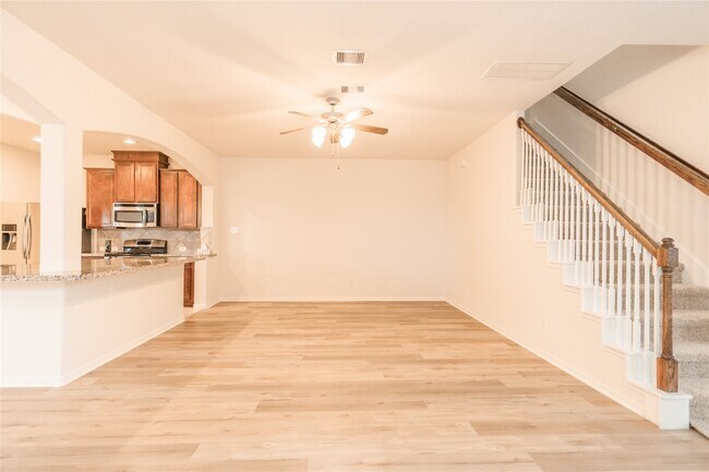 Building Photo - 14623 Roaring Fork Ln