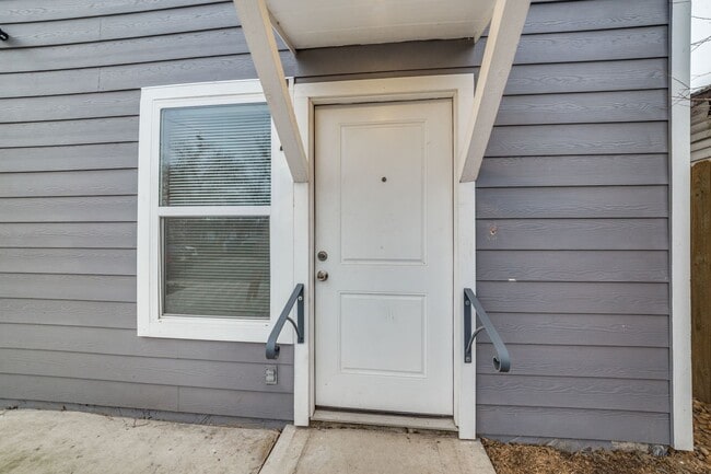 Building Photo - 2-BEDROOM NEW CONSTRUCTION IN PROSPECT HILL