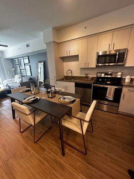 Primary Photo - 2054 NE 162nd St