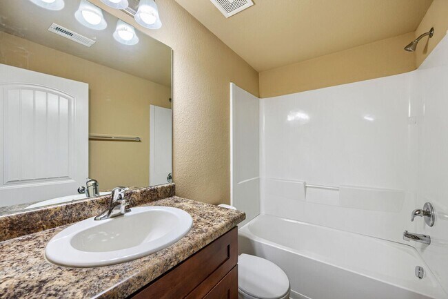 Building Photo - 4219 Perryville Pt