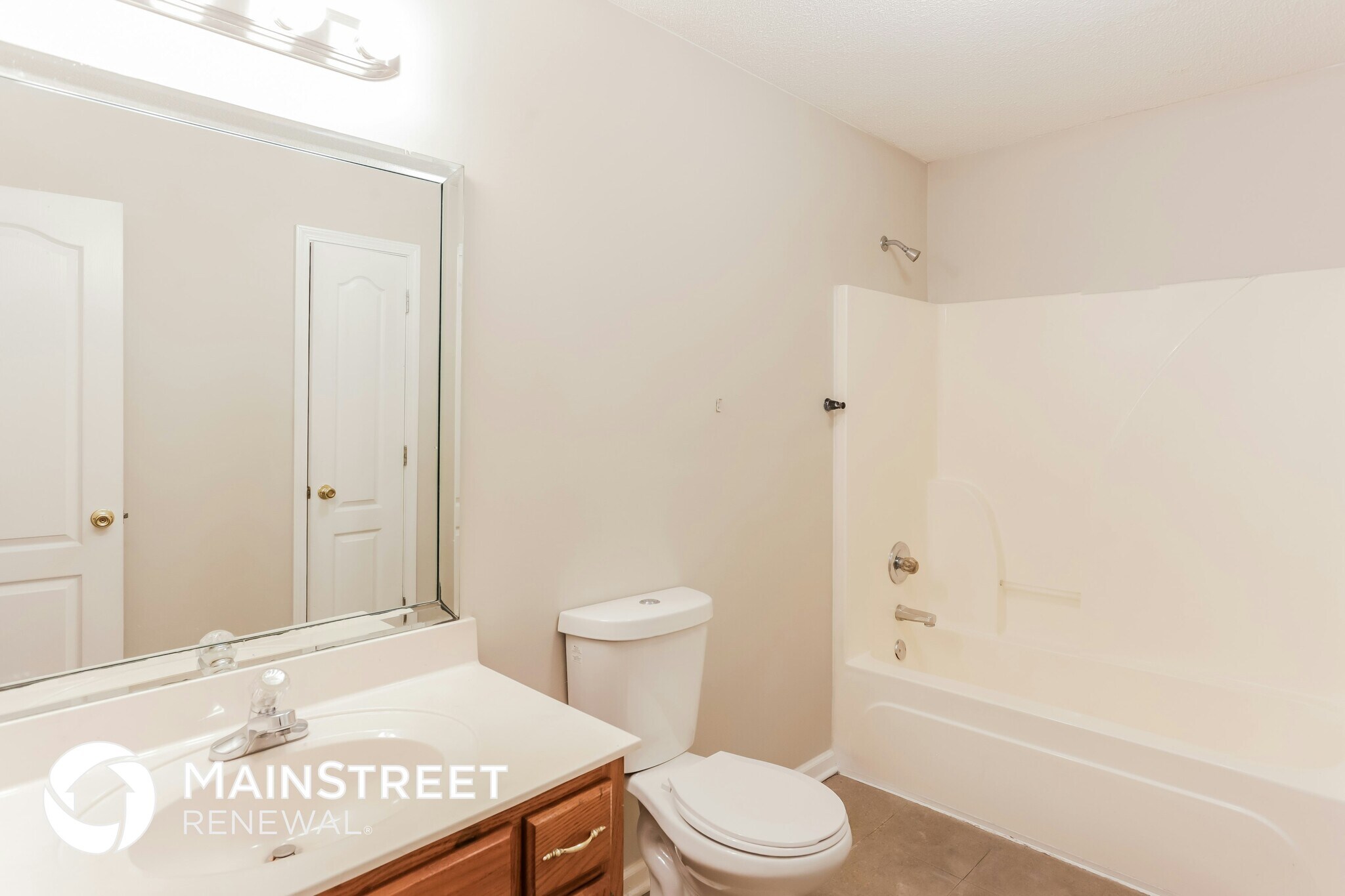 Building Photo - 7644 Woodshire Dr