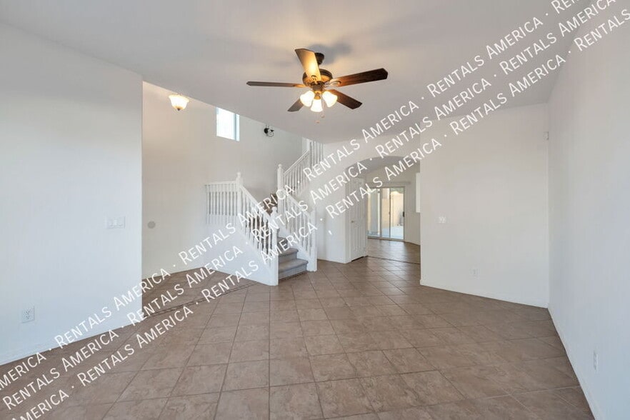 Building Photo - 14902 S Placita Tierra Montanosa