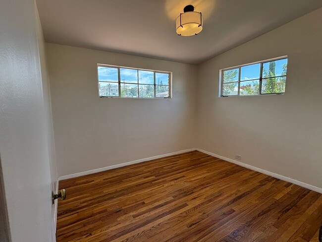 Building Photo - 1100 Upson Dr