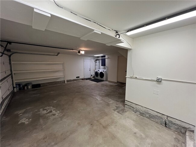 Building Photo - 32954 Paseo Del Lucero