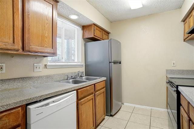 Building Photo - 2408 Summer Pl Dr