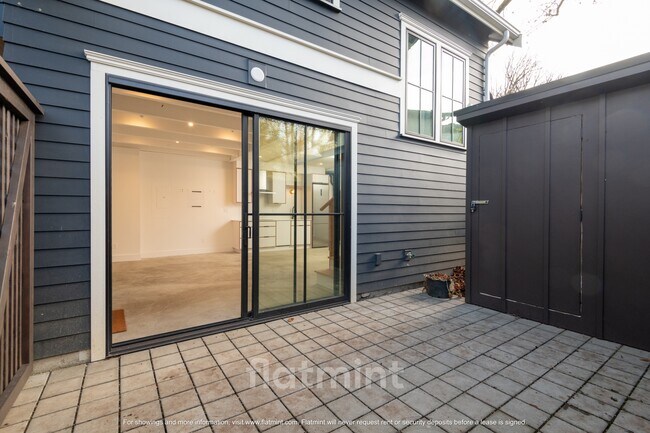 Building Photo - 2315 N 56th St