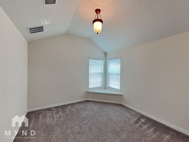 Building Photo - 3927 Key W Way