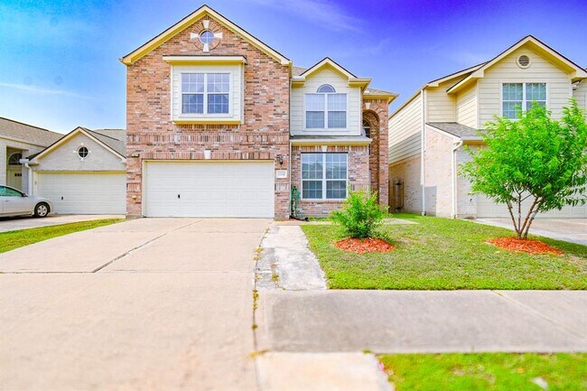 Primary Photo - 13330 Vineyard Falls Dr