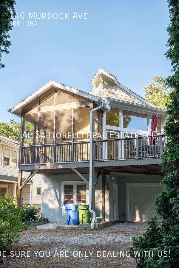 Building Photo - 140 Murdock Ave