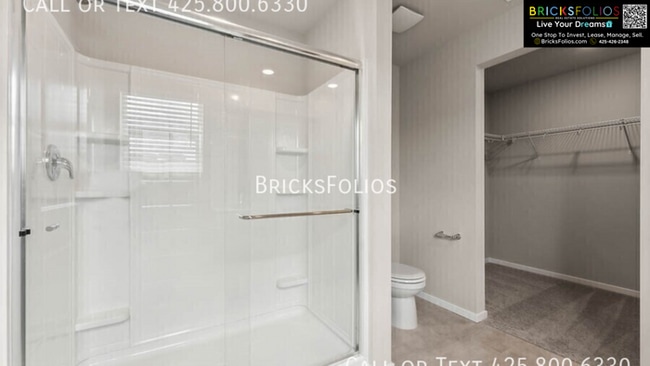 Building Photo - Welcome home to The Berkshire in the heart of Port Orchard