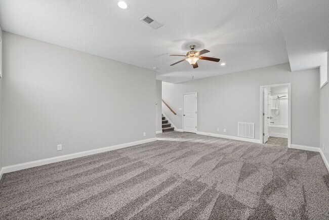 Building Photo - 169 Bonnell Dr