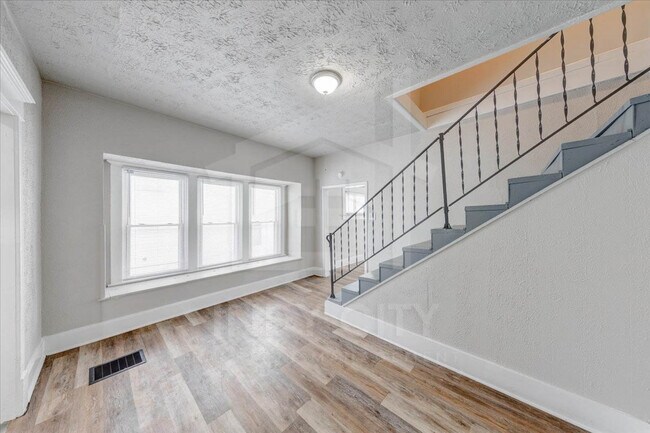 Building Photo - 3437 N Sherman Dr