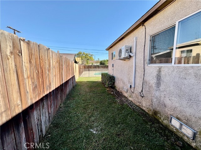 Building Photo - 538 N Virginia Ave