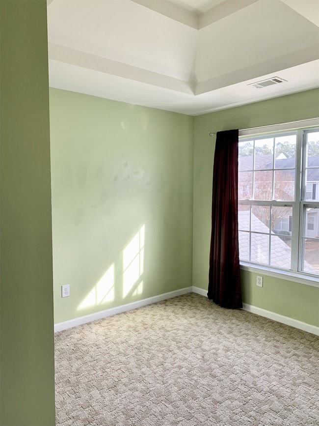 Building Photo - 4610 Blue Iris Way