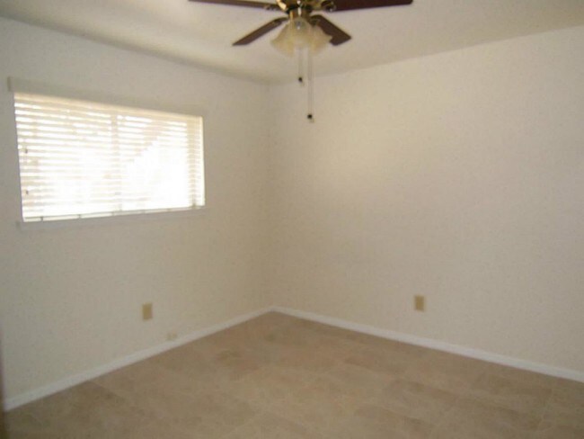 Building Photo - 2539 Longleaf Pines Ln