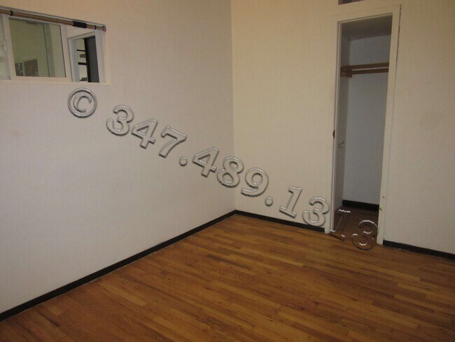 Building Photo - 132 N 5th St
