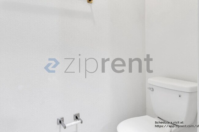 Building Photo - 950 Harrison St