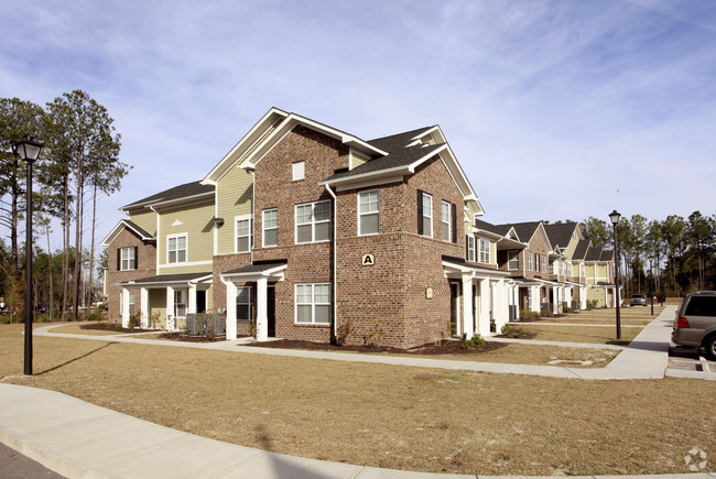 Building Photo - Collins Park Apartments