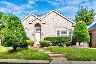 Building Photo - 8017 Springmoss Dr